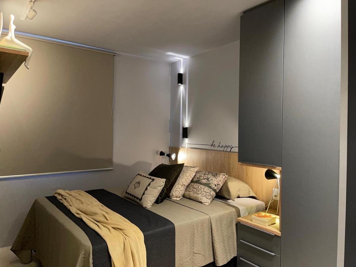 Apartamento Duplex Manhattan Com 2 Suites Casal E Solteiro E Reversivel กัวยาเนีย ภายนอก รูปภาพ